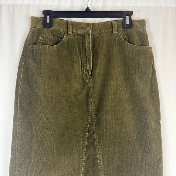 Jones Sport Skirt Size 10 Olive Green Stretch
Corduroy Casual Country Boho Twee - Picture 3 of 12